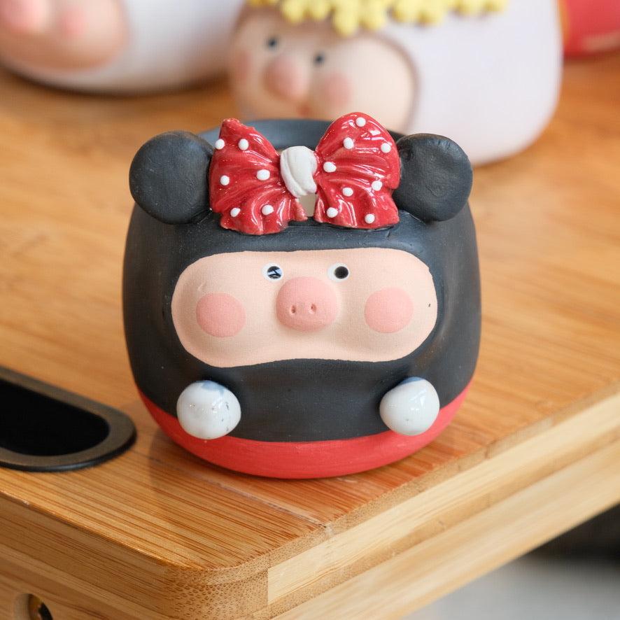 Minnie Piggy Small Handmade Pot